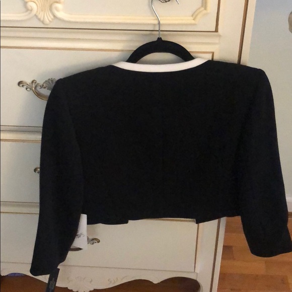 Tahari Professional Dress Suit - Picture 5 of 8